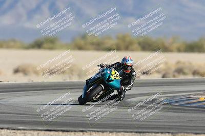 media/Dec-06-2025-CVMA (Sat) [[4a896cc04c]]/Race 8- Formula 40 MW and LW/